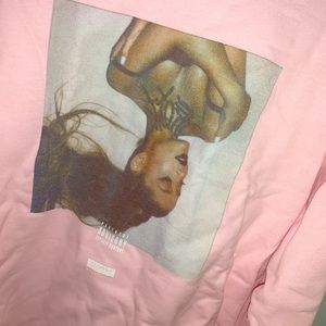 Ariana Grande Sweetener Tour Bundle
